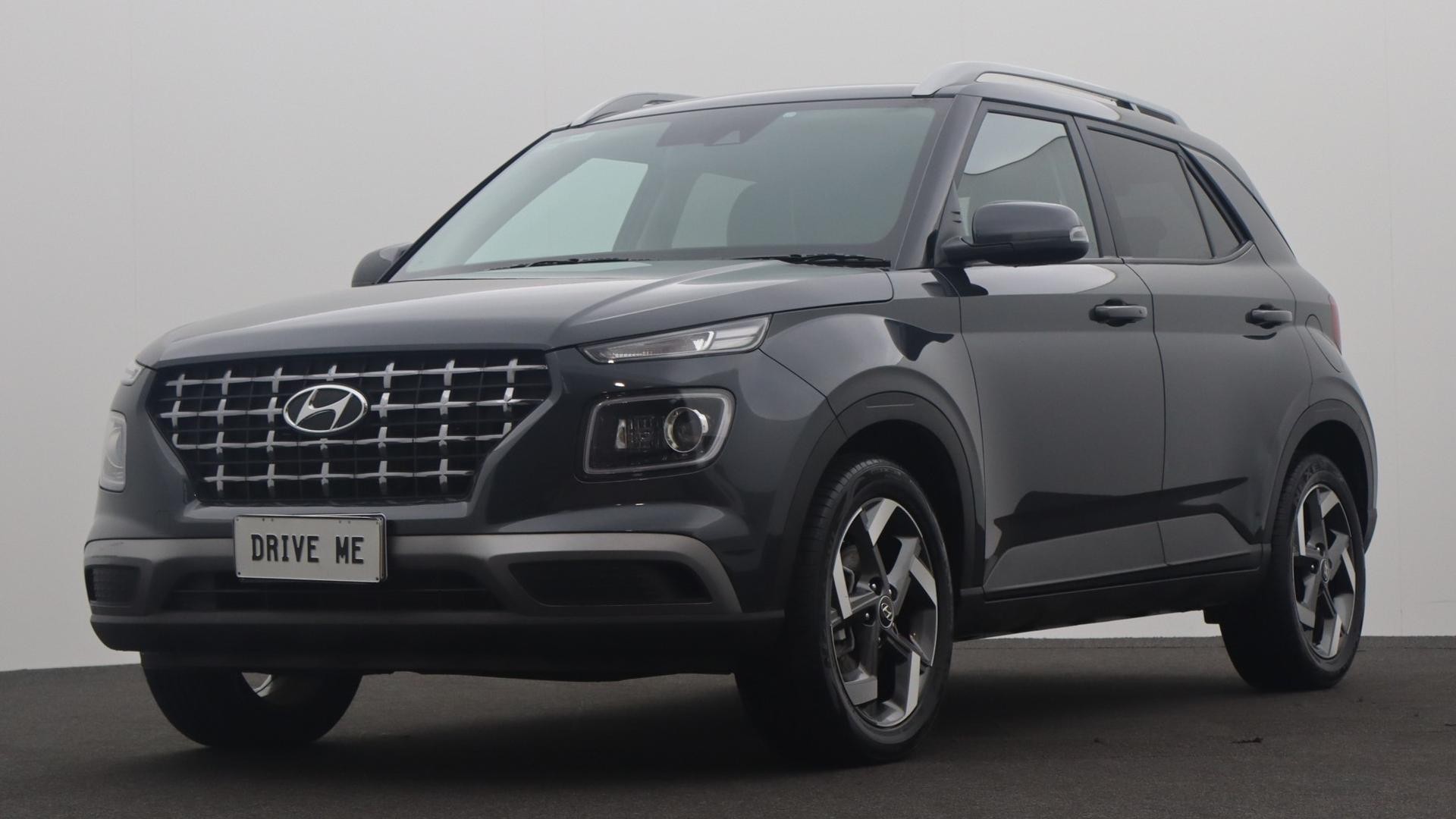 Hyundai Venue image 1
