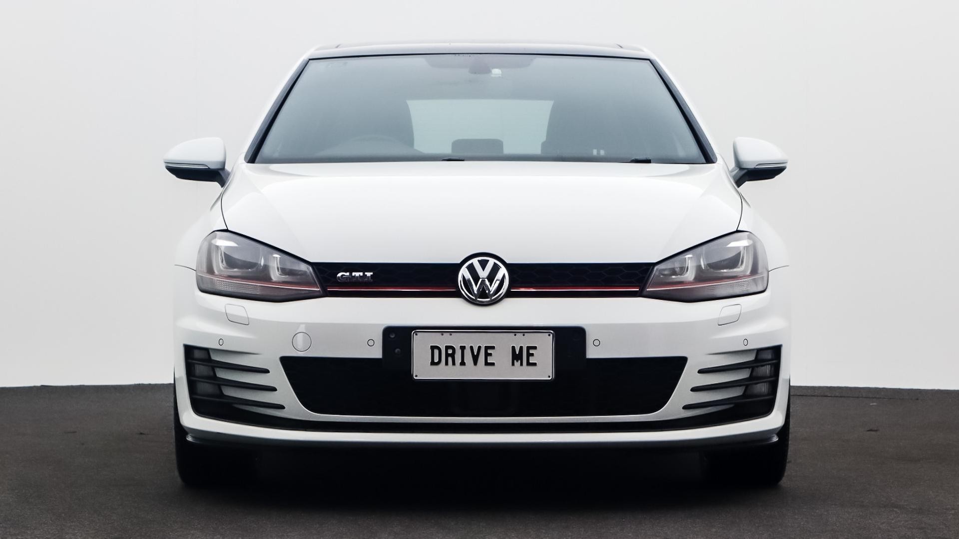 Volkswagen Golf image 2