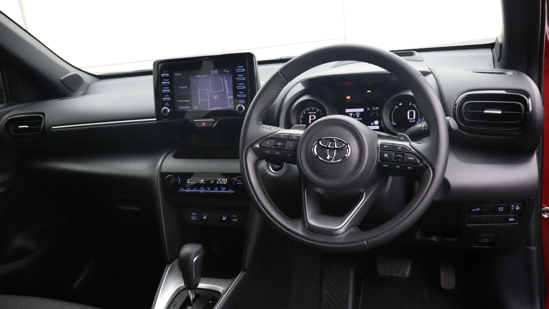 Toyota Yaris Cross image 4