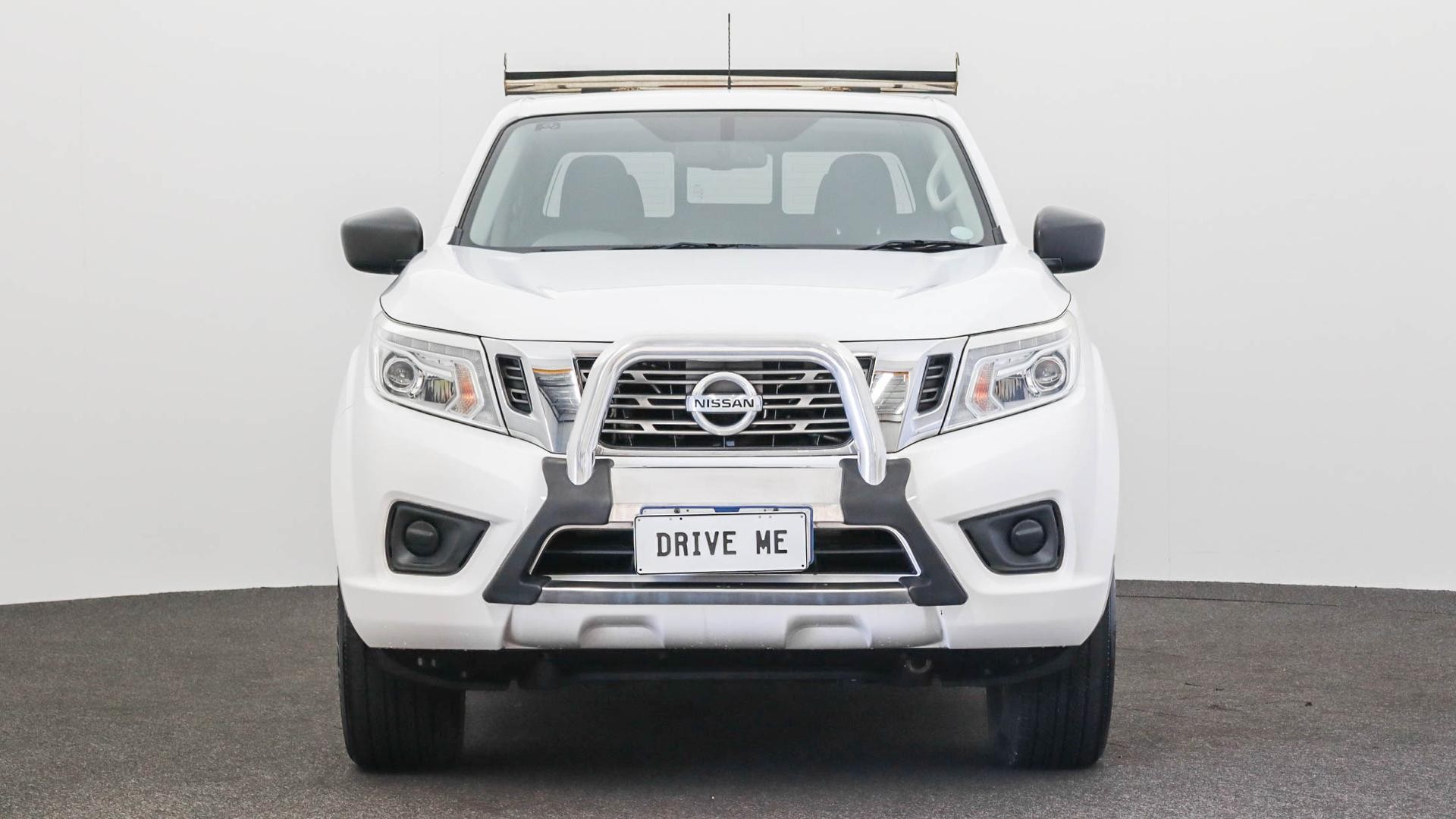 Nissan Navara image 2
