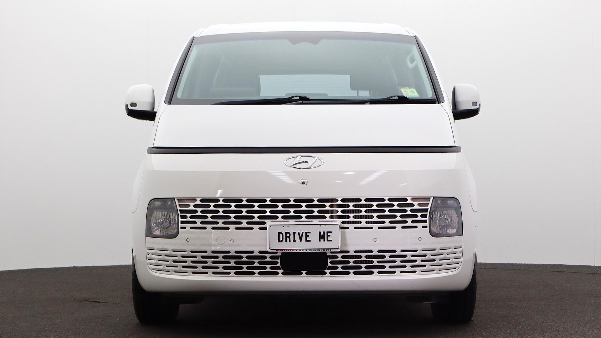 Hyundai Staria Load image 2