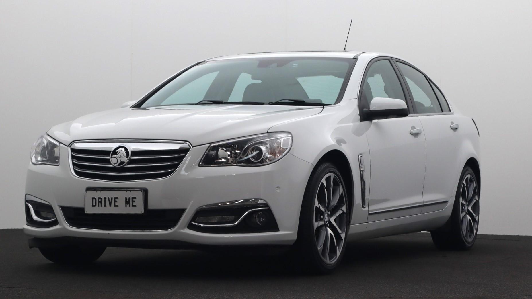 Holden Calais image 1
