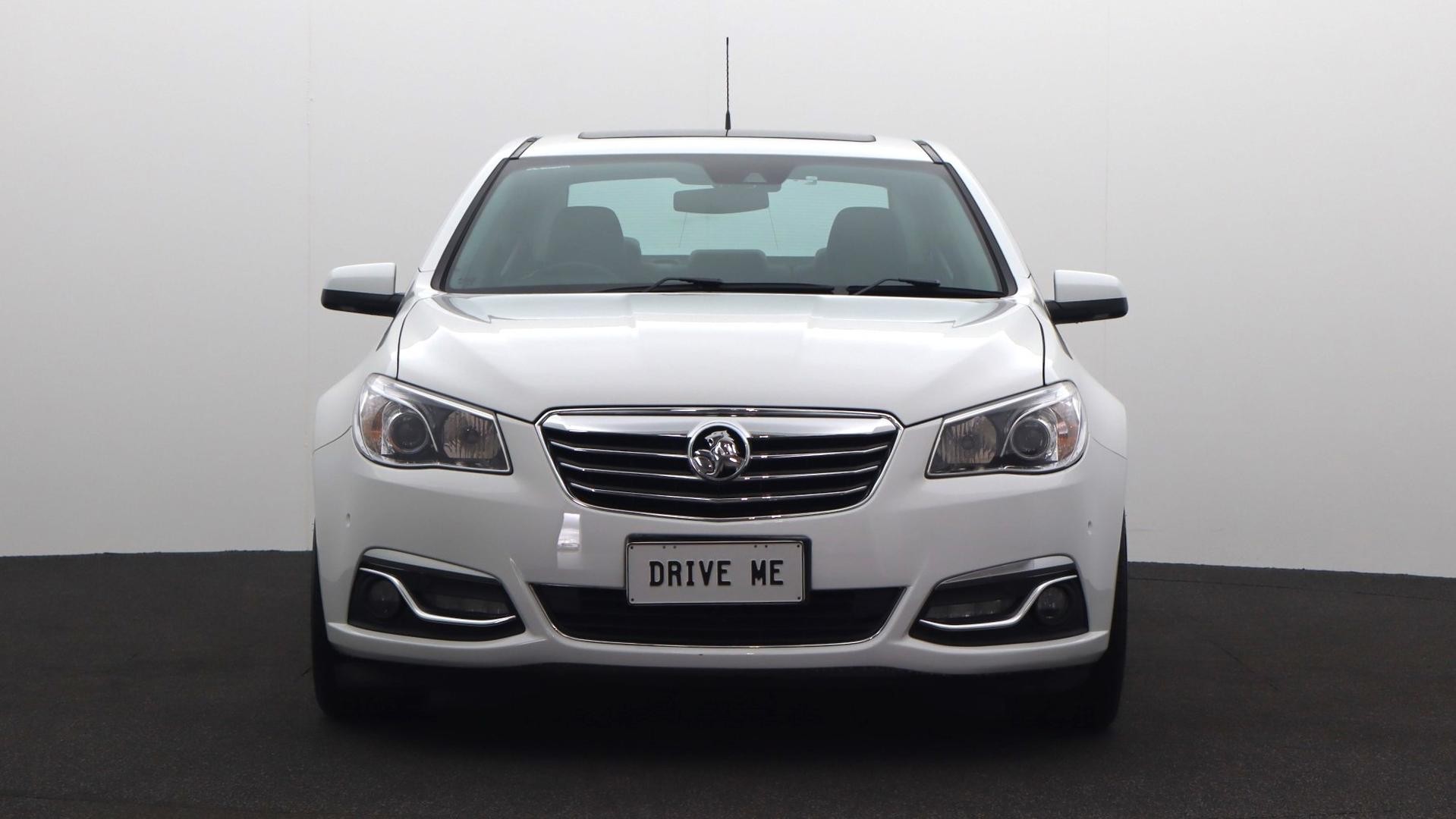 Holden Calais image 2