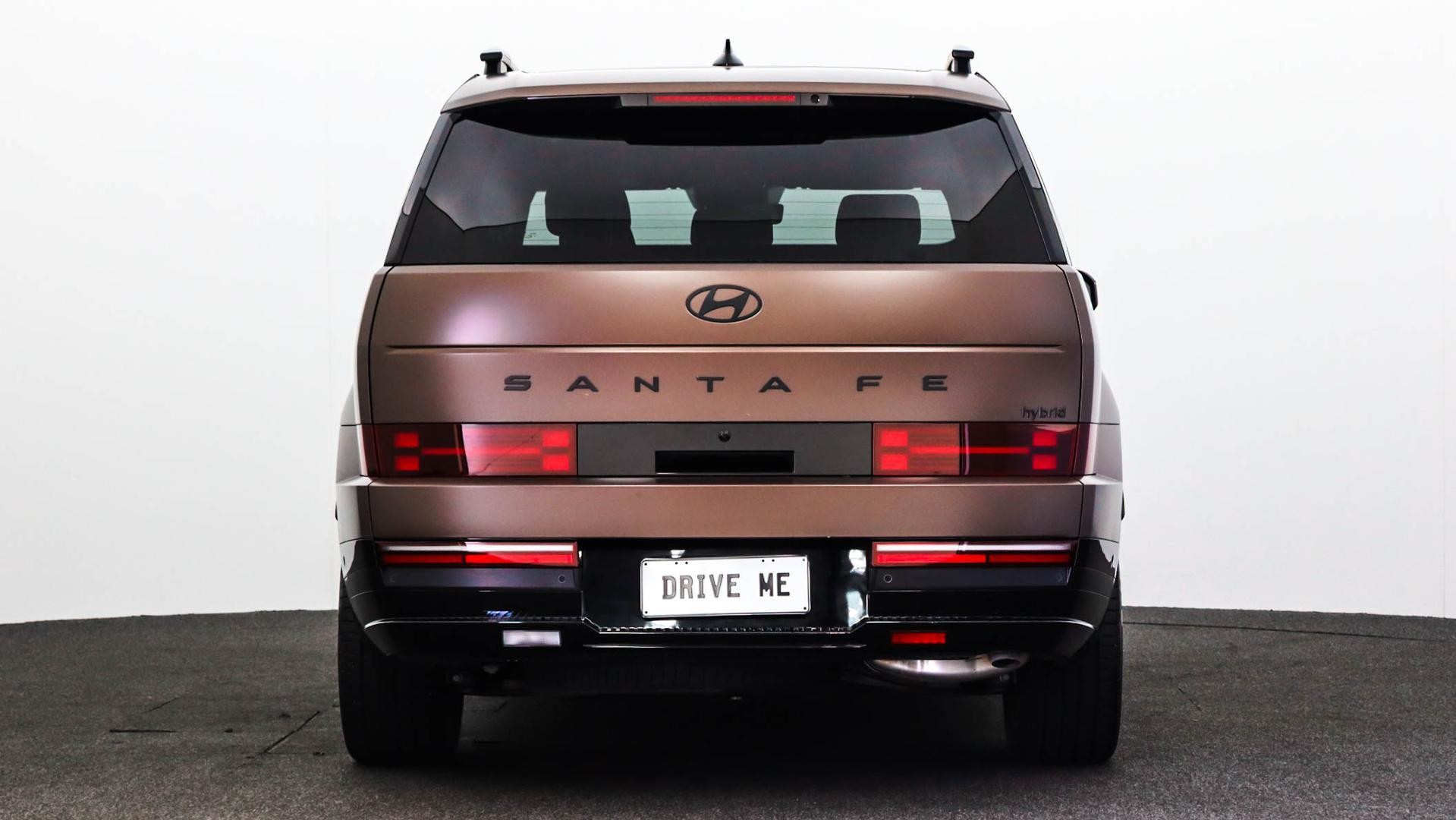 Hyundai Santa Fe image 2