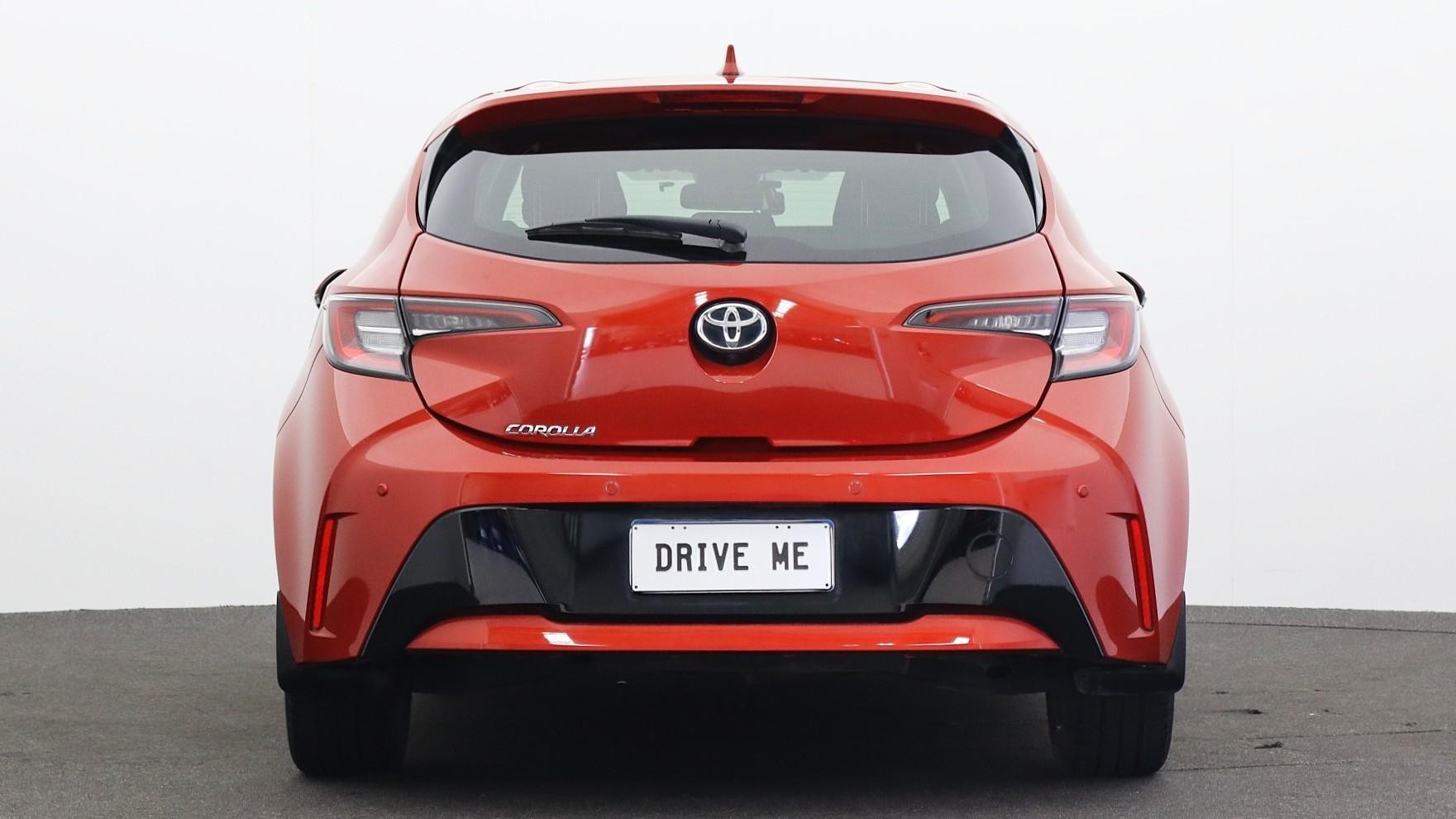 Toyota Corolla image 3