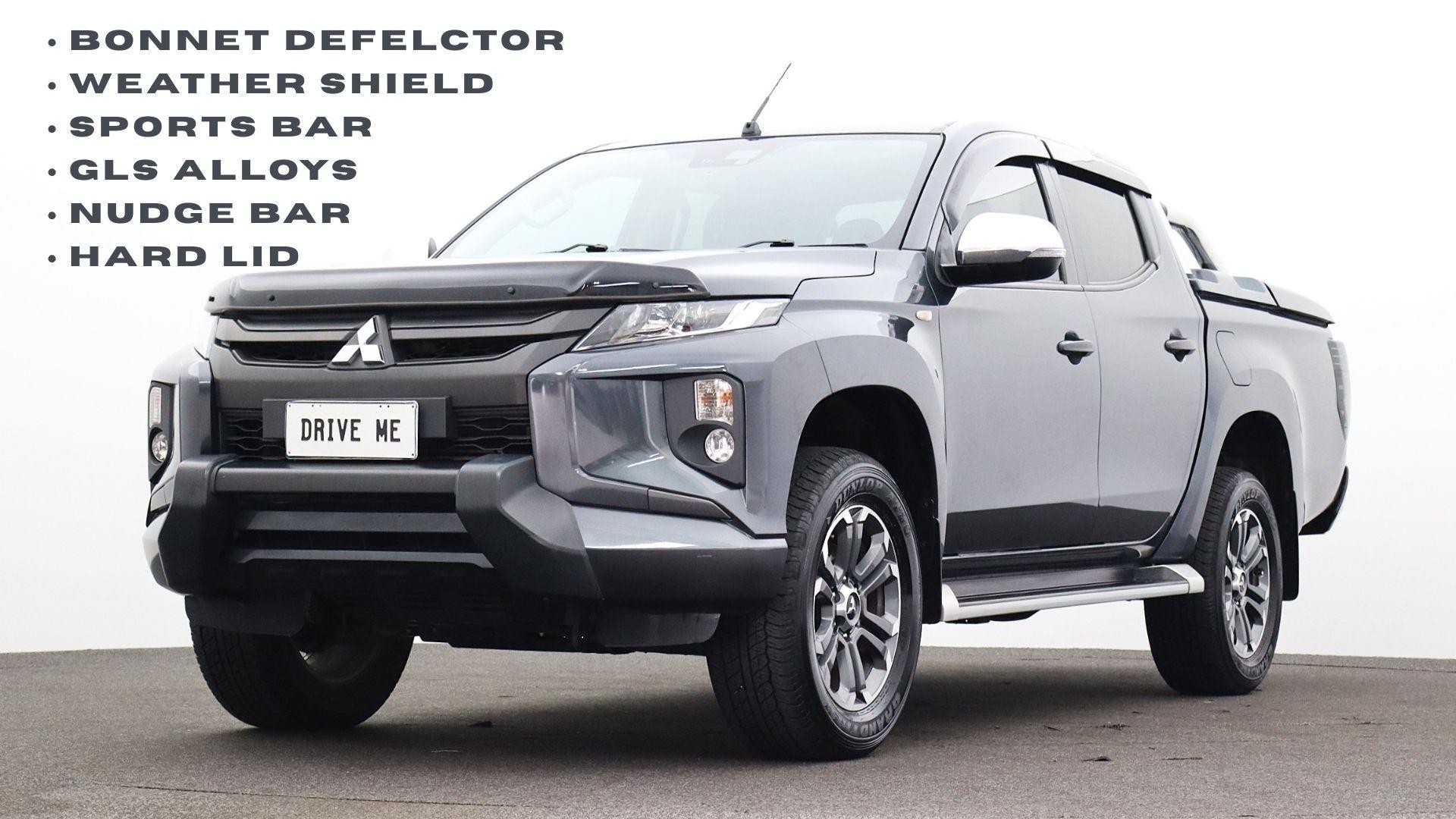 Mitsubishi Triton image 1