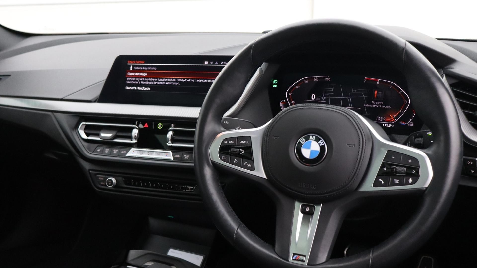 BMW 1 Series image 4