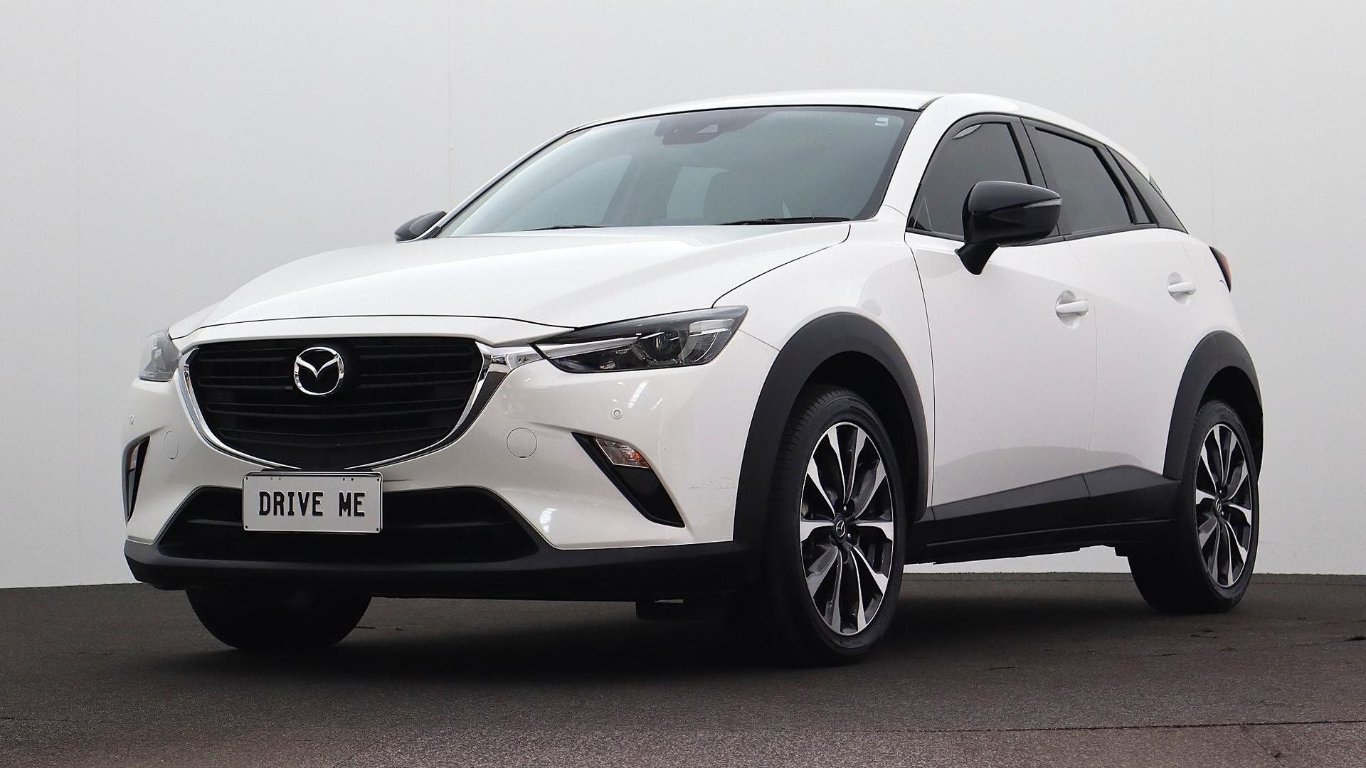 Mazda Cx-3 image 1