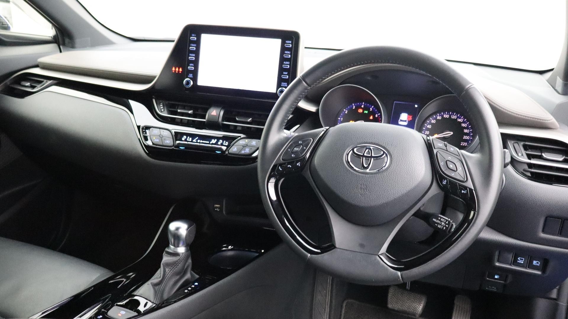 Toyota C-hr image 4