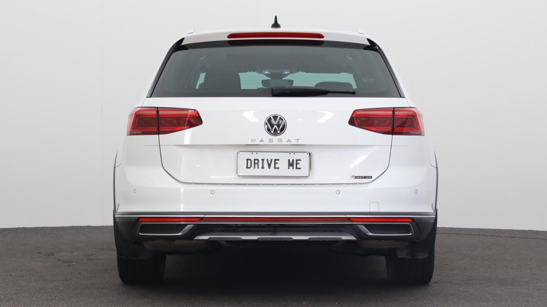 Volkswagen Passat image 3