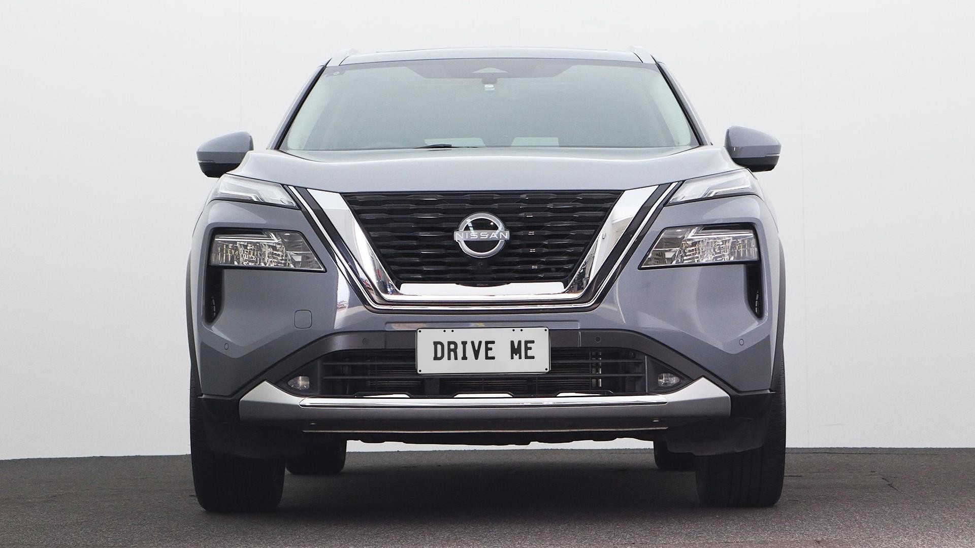 Nissan X-trail image 2