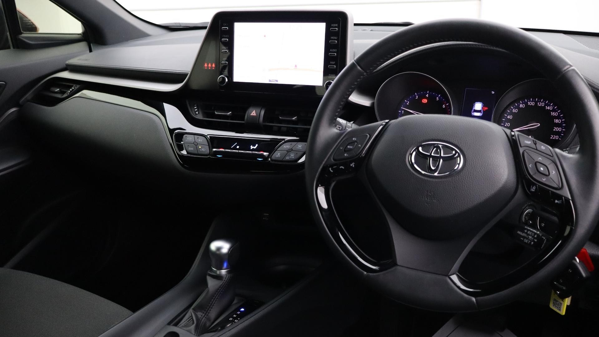 Toyota C-hr image 4