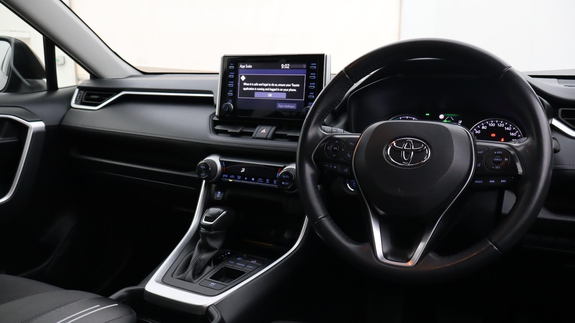 Toyota Rav4 image 4