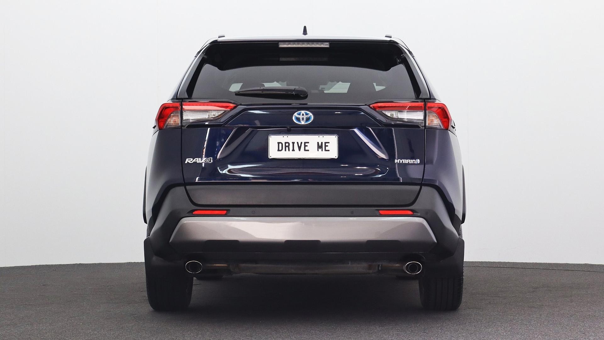 Toyota Rav4 image 3