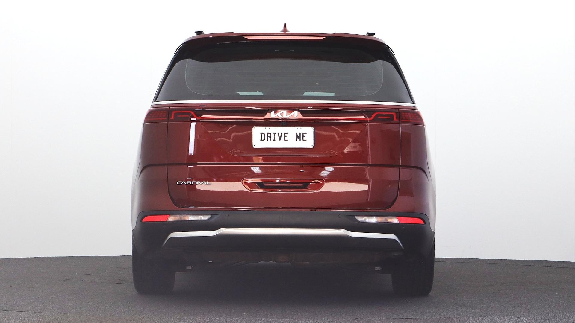 Kia Carnival image 3