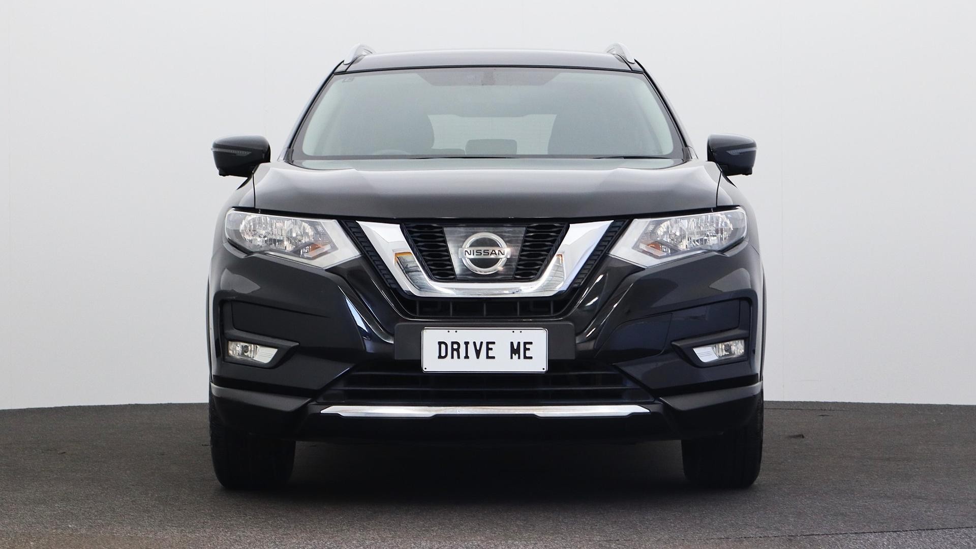 Nissan X-trail image 2