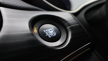 https://dvg-vehicle-assets.s3.amazonaws.com/U18830/3b9q601lsl8846jz77oea0a6u.jpg
