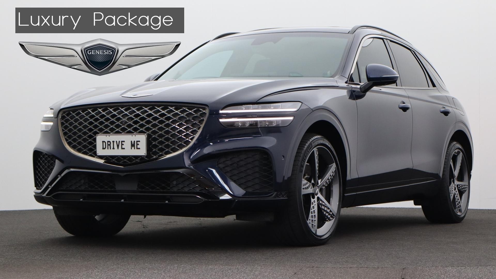 Genesis Gv70 image 1