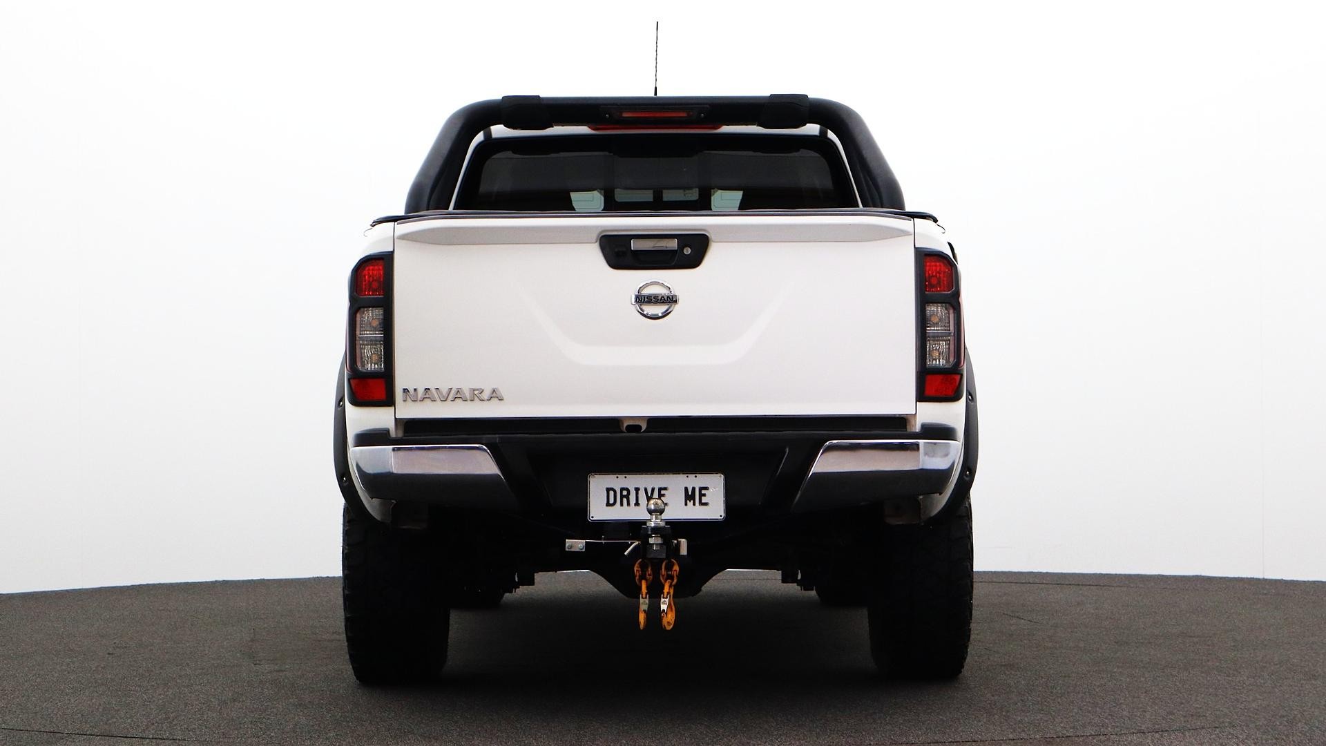 Nissan Navara image 3