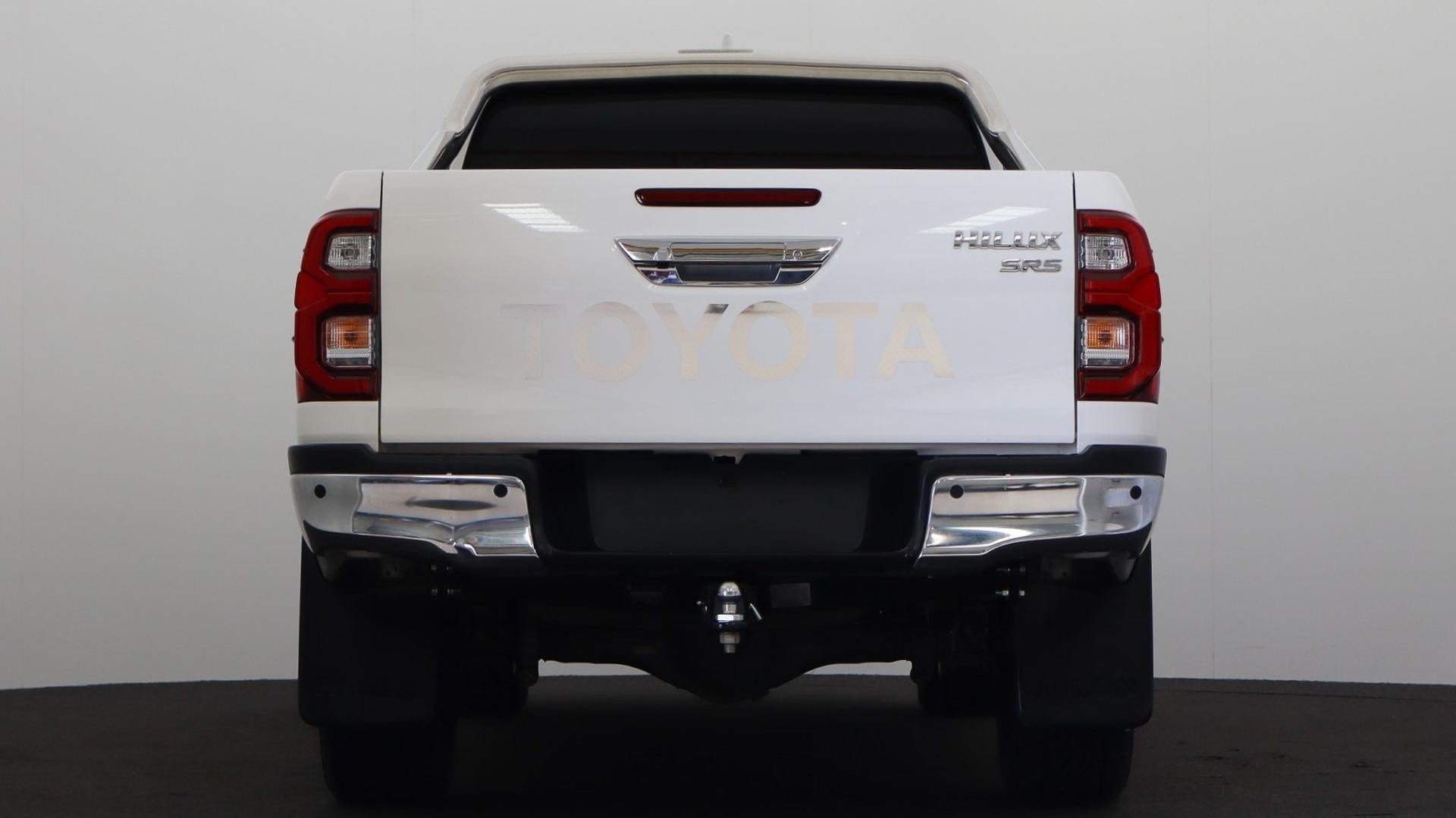 Toyota Hilux image 3