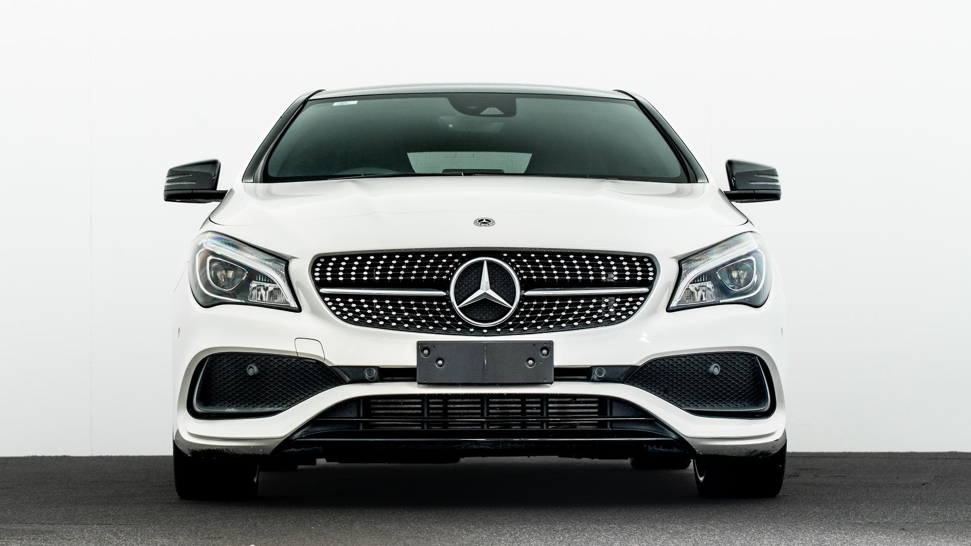 Mercedes Benz Cla-class image 2