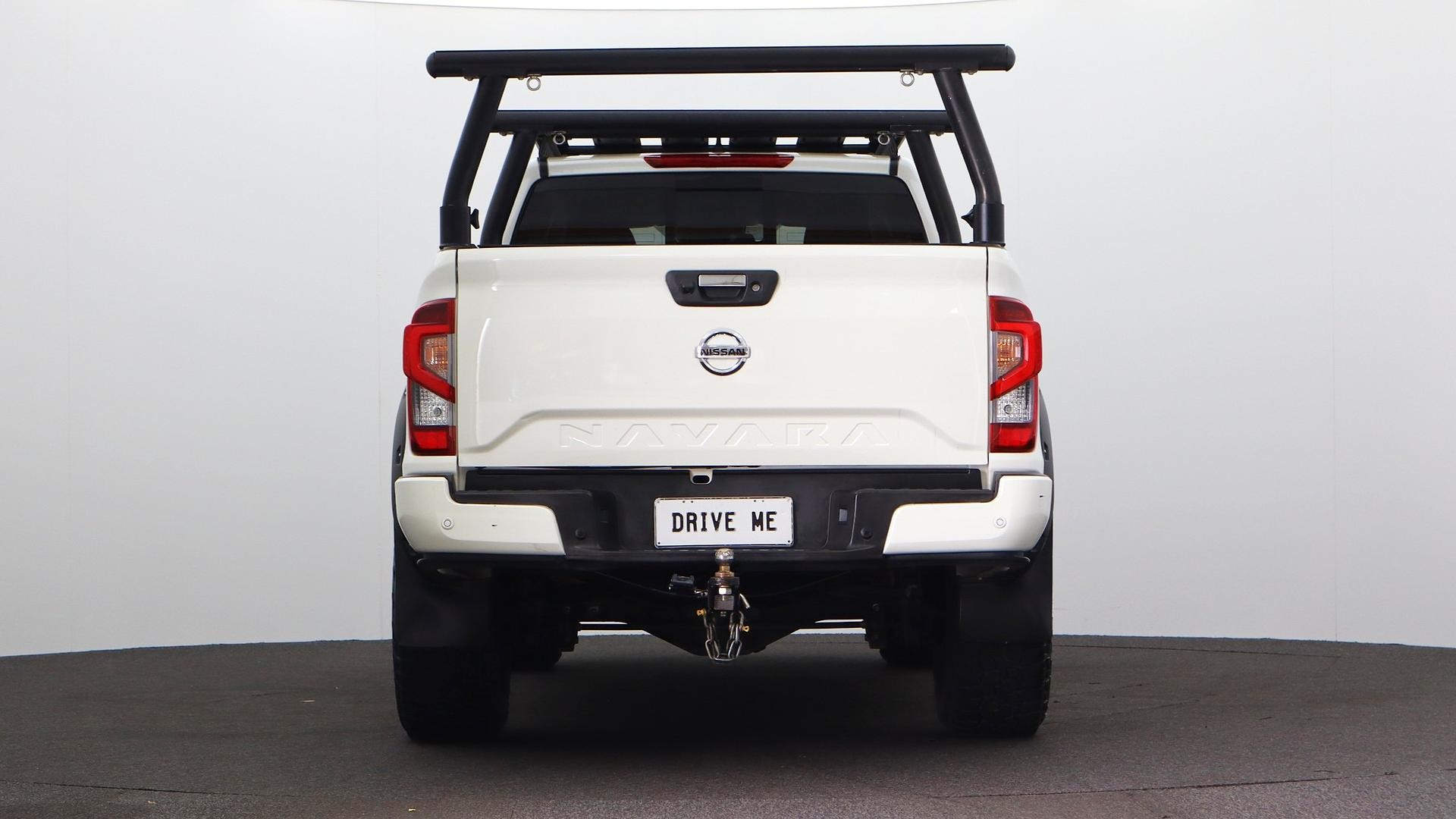 Nissan Navara image 3