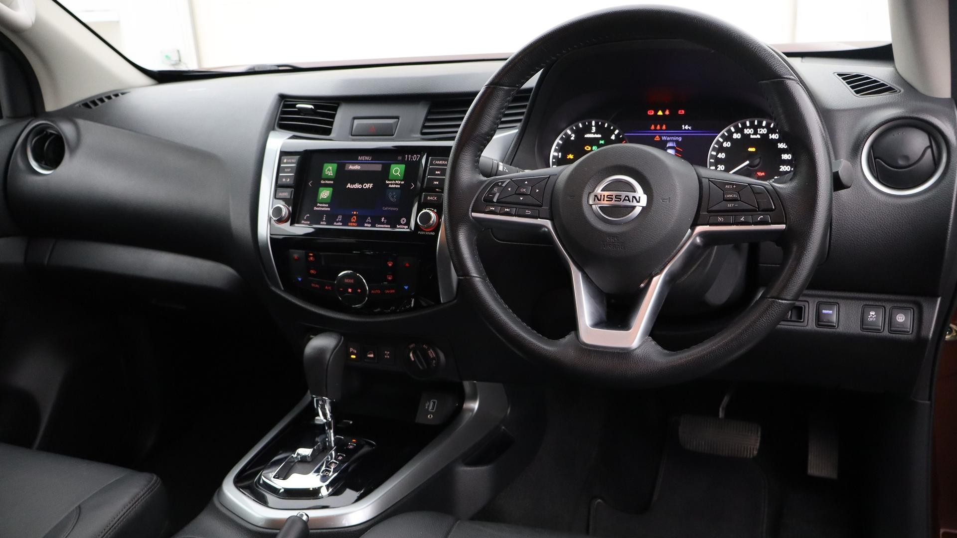 Nissan Navara image 4