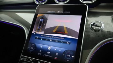 https://dvg-vehicle-assets.s3.amazonaws.com/U18928/alyewleitd3anaowvra8210v6.jpg