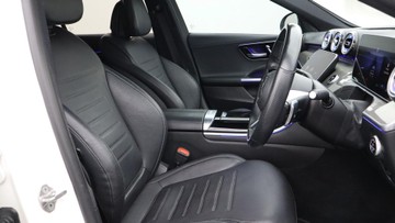 https://dvg-vehicle-assets.s3.amazonaws.com/U18928/ervhw8d7if551br5ftee6sg2i.jpg