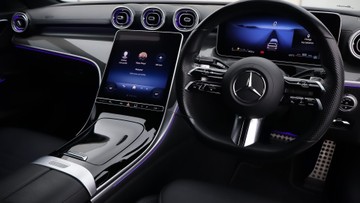 https://dvg-vehicle-assets.s3.amazonaws.com/U18928/z9s1kwwtghvncxzqme9o06tm.jpg
