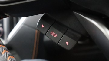 https://dvg-vehicle-assets.s3.amazonaws.com/U18987/4pqlsqkfamvqrwjn3606ciykl.jpg