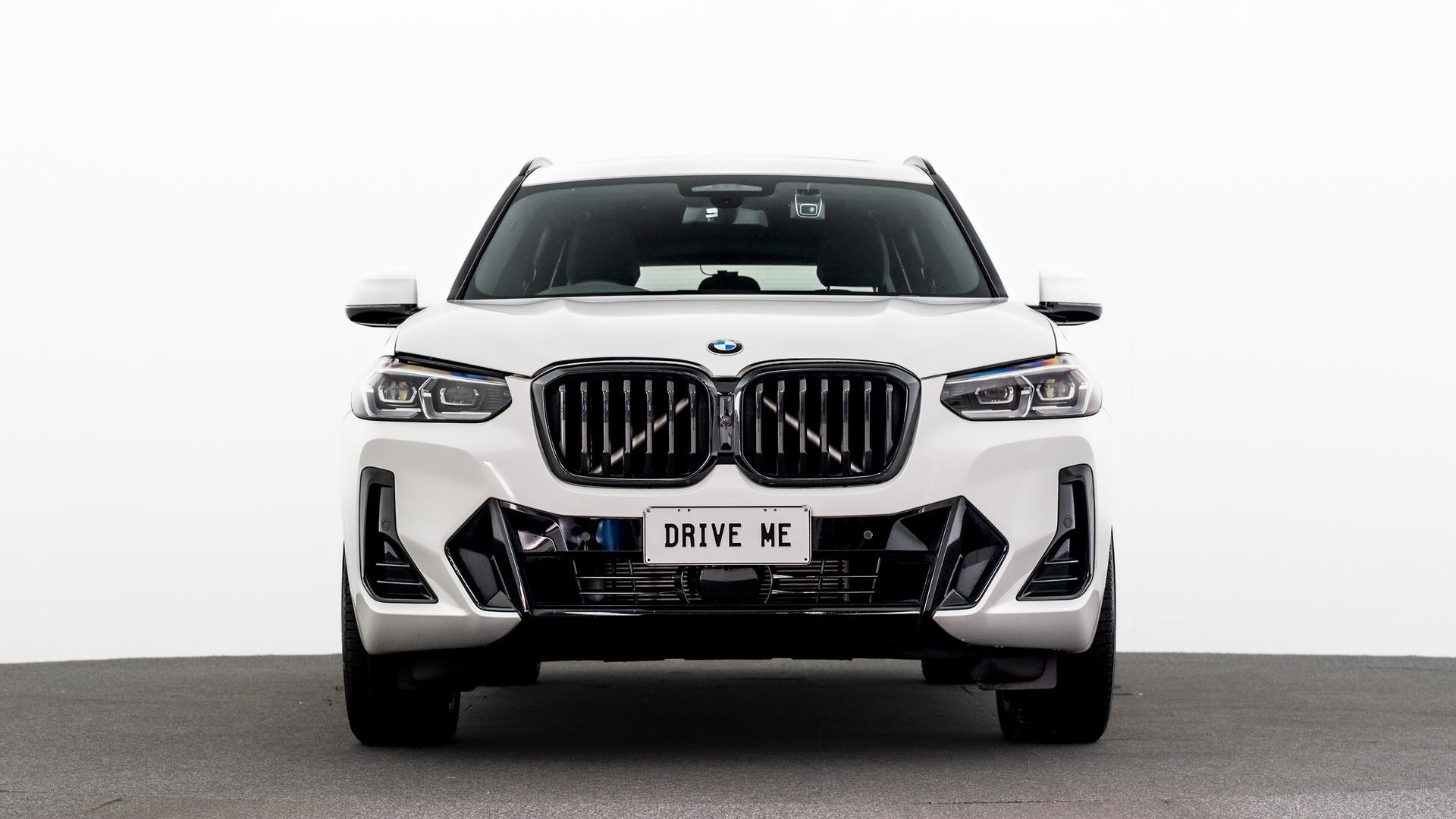 BMW X3 image 2