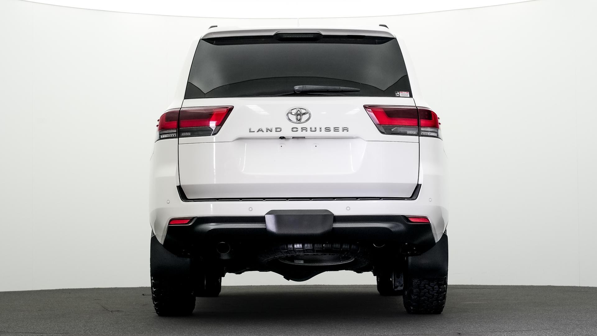 Toyota Landcruiser image 3
