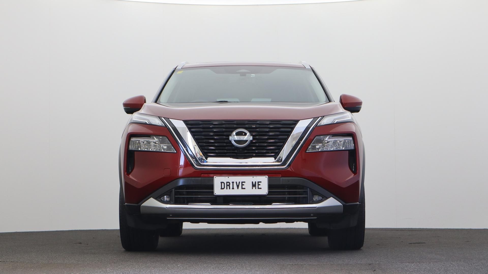 Nissan X-trail image 2