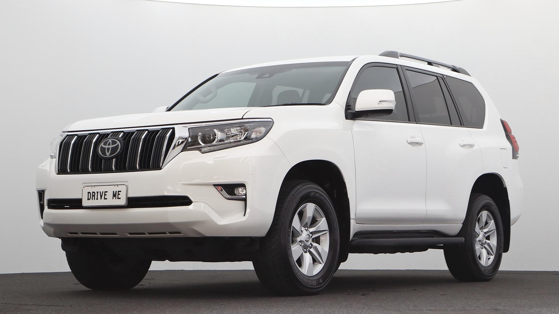 Toyota Landcruiser Prado image 1
