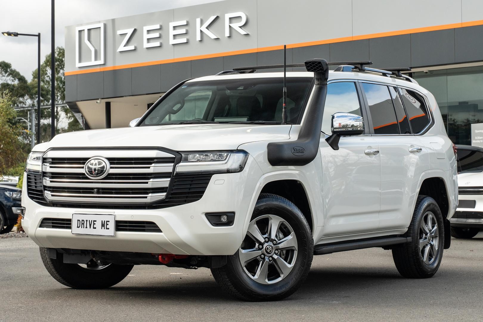 Toyota Landcruiser image 1