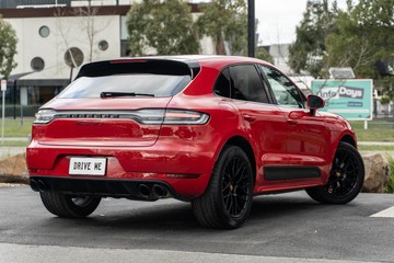 https://dvg-vehicle-assets.s3.amazonaws.com/U19142/5w32shqc9s44pghsiad6w4fn8.jpg