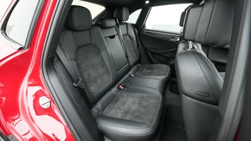 https://dvg-vehicle-assets.s3.amazonaws.com/U19142/9eaob0drhaogw526s3nmu3y2w.jpg