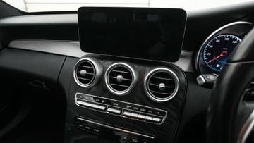 https://dvg-vehicle-assets.s3.amazonaws.com/U19147/boc81yc53cs43xta3wboub819.jpg