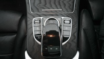https://dvg-vehicle-assets.s3.amazonaws.com/U19147/d701s0rf58uzu4sdkol7npv8r.jpg