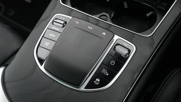 https://dvg-vehicle-assets.s3.amazonaws.com/U19179/5hc695irycnzaf26h3mvzheqb.jpg