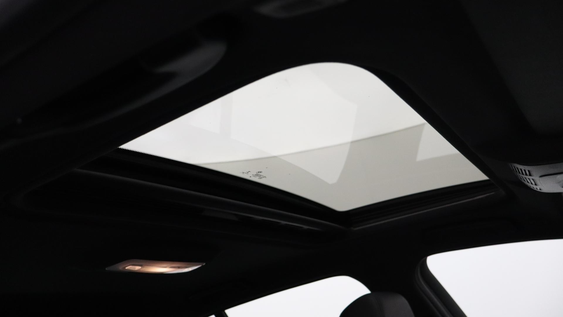 BMW 1 Series image 4