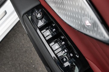 https://dvg-vehicle-assets.s3.amazonaws.com/U19212/8cubmjs5ykmdclzcbwqhfness.jpg
