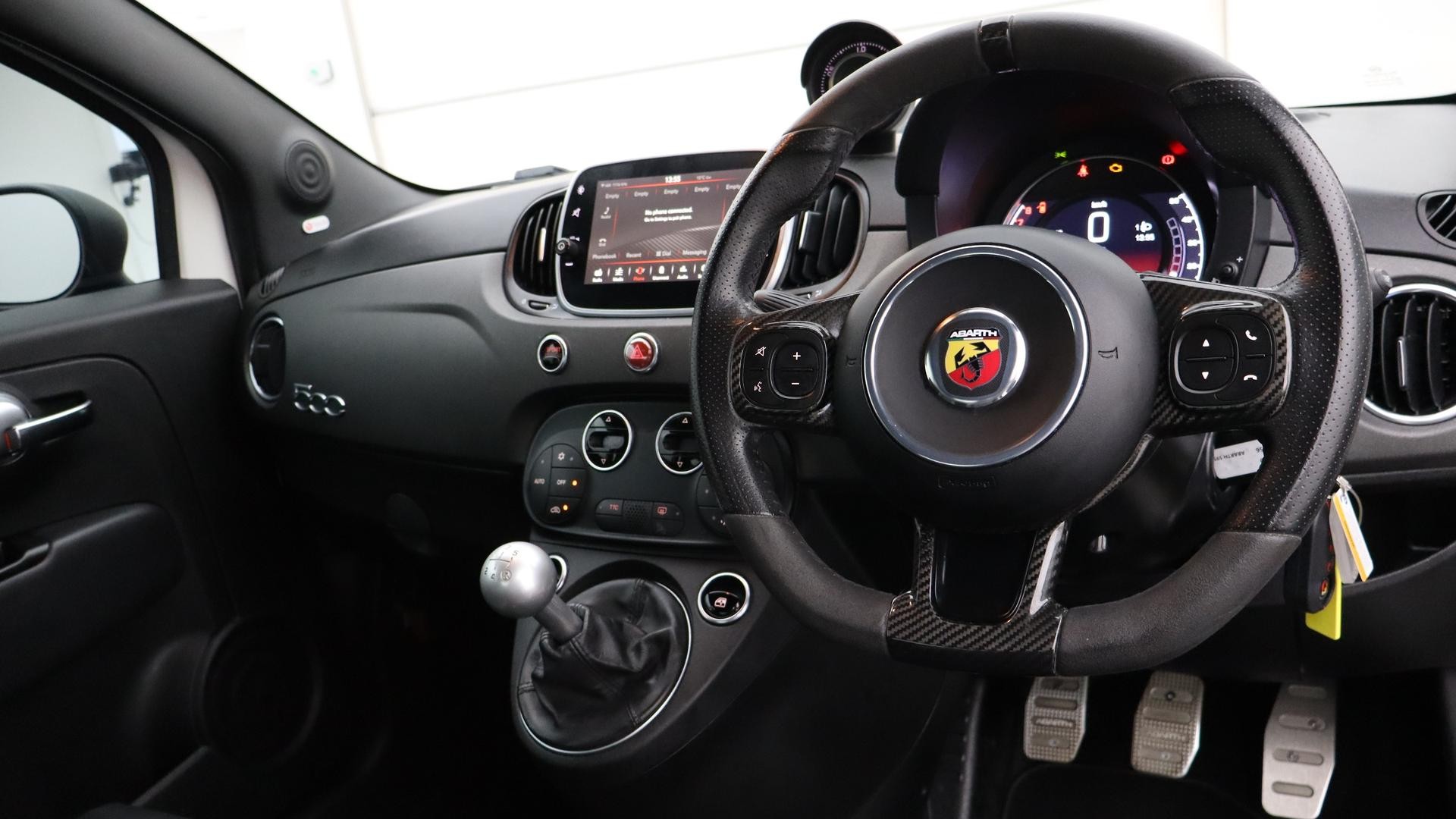 Abarth 595 image 4