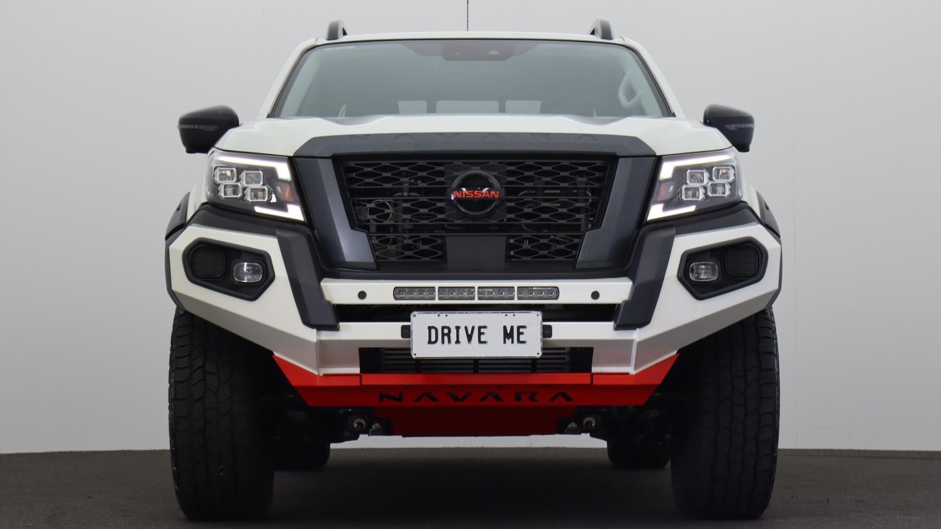 Nissan Navara image 2