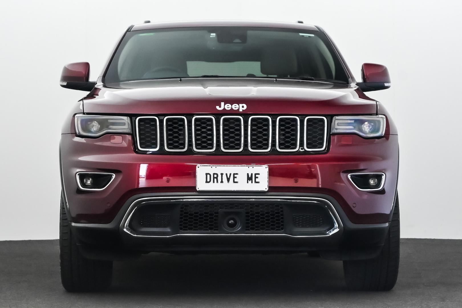 Jeep Grand Cherokee image 2