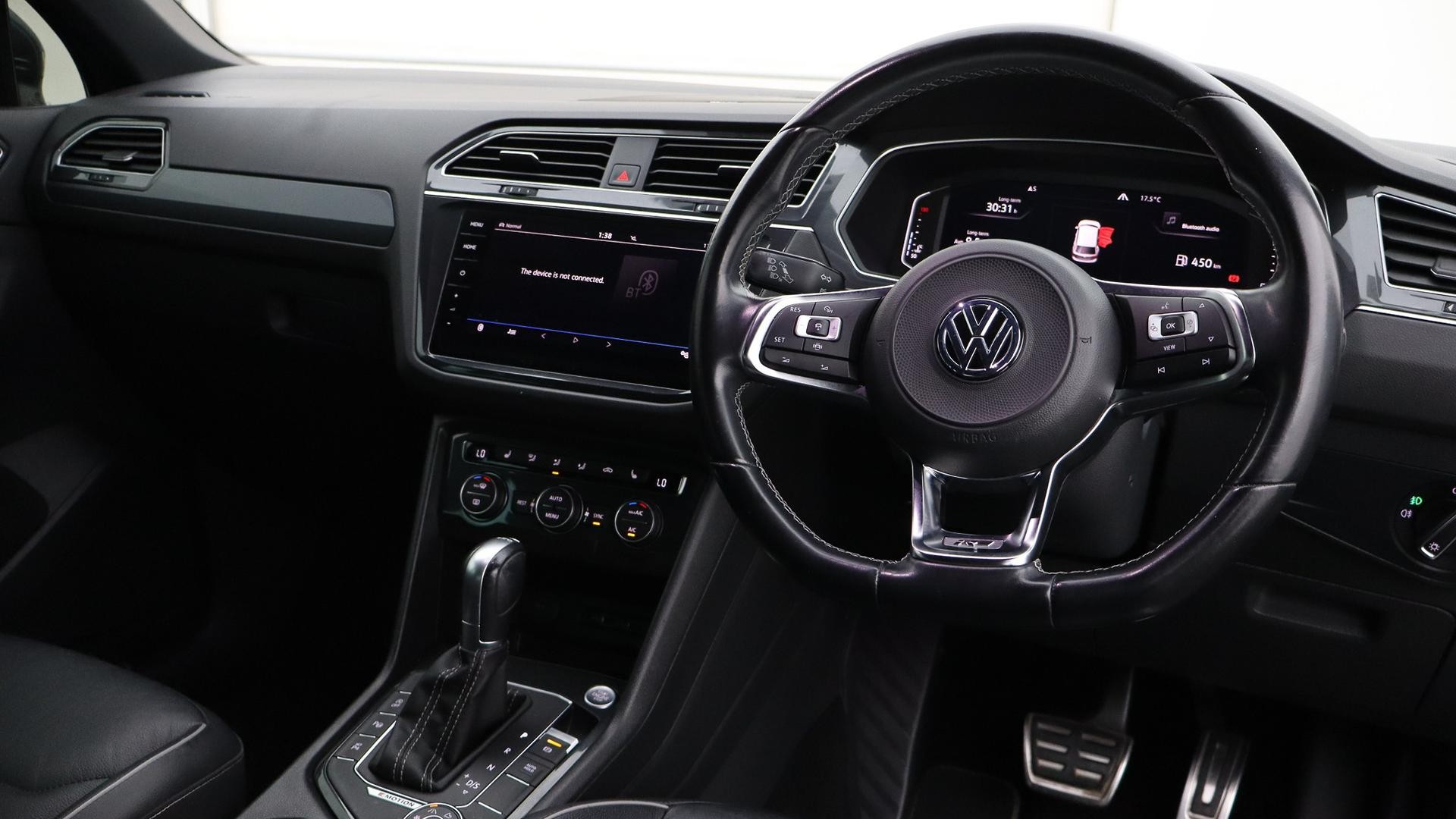 Volkswagen Tiguan image 4