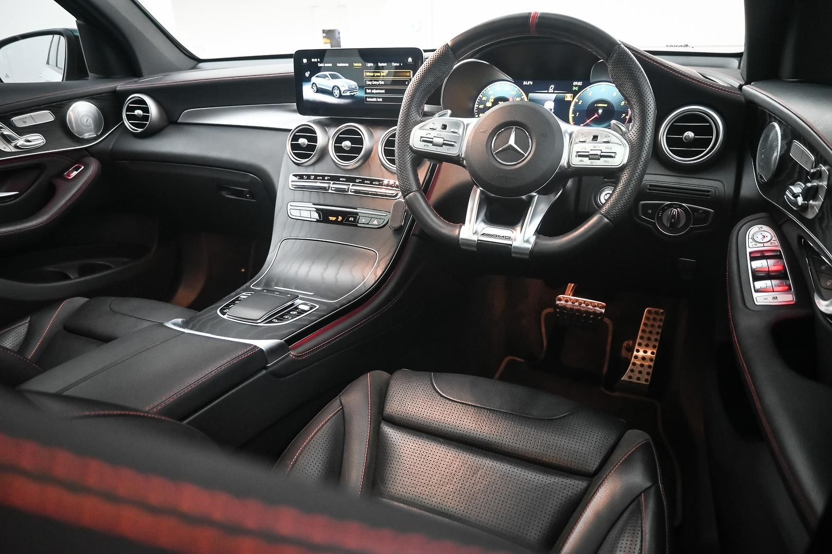 Mercedes Benz Glc-class image 4