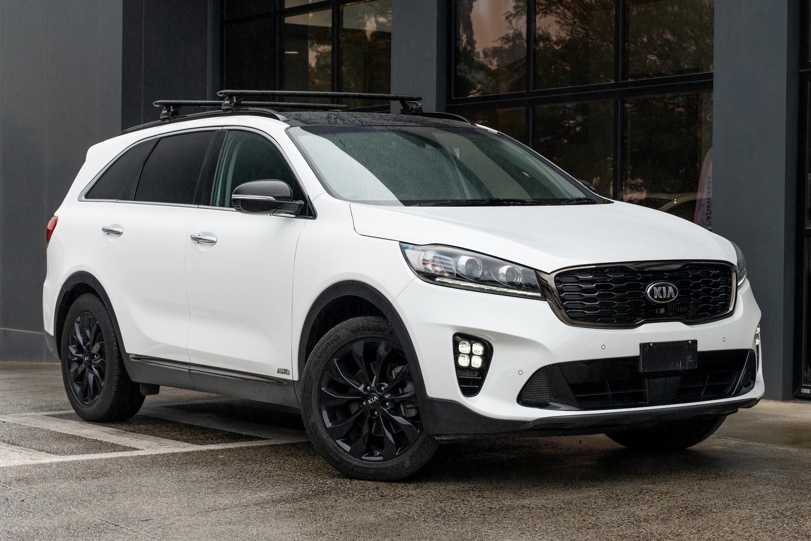 Kia Sorento image 1