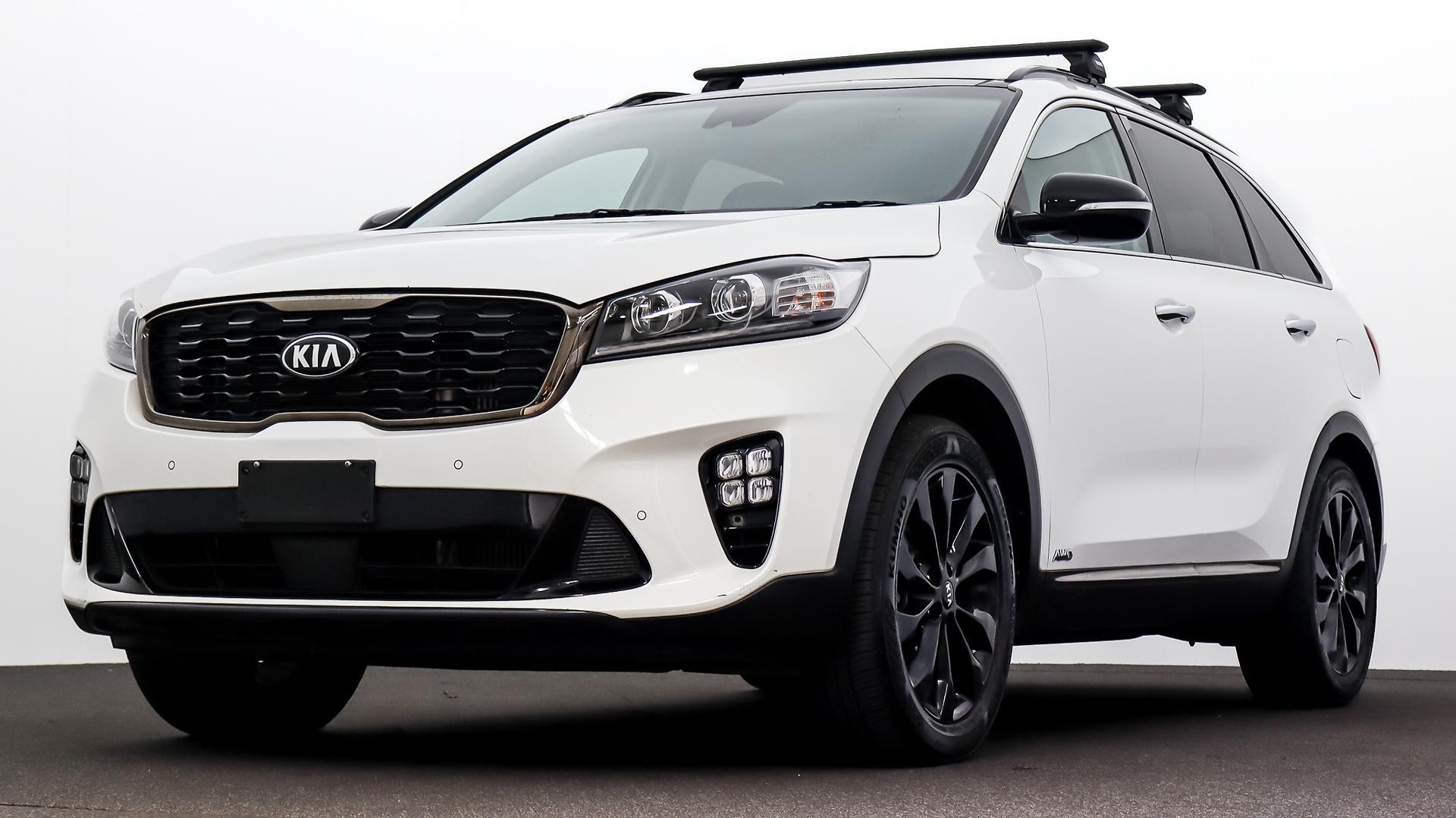 Kia Sorento image 1